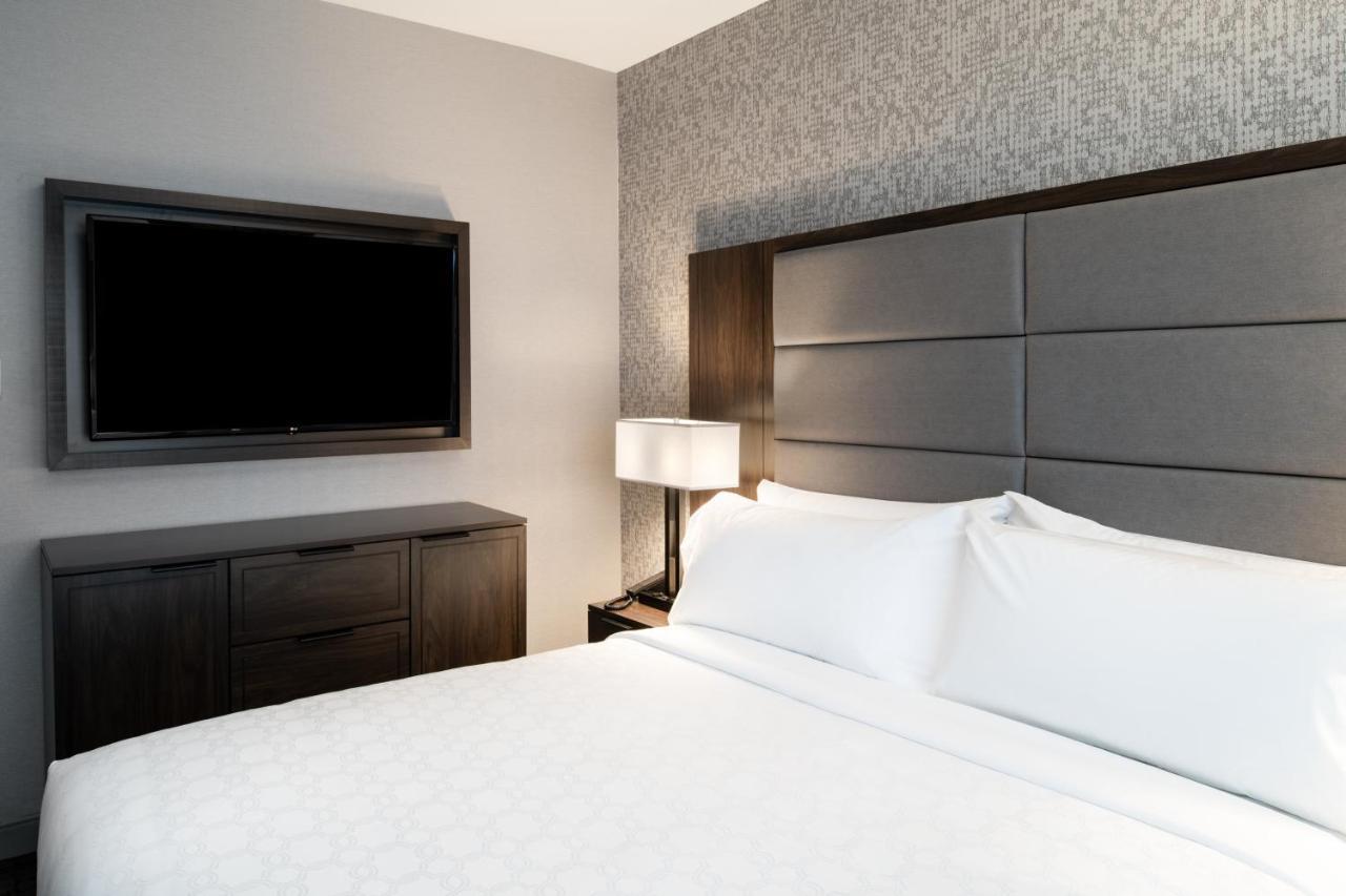 Staybridge Suites - Quincy By Ihg Экстерьер фото